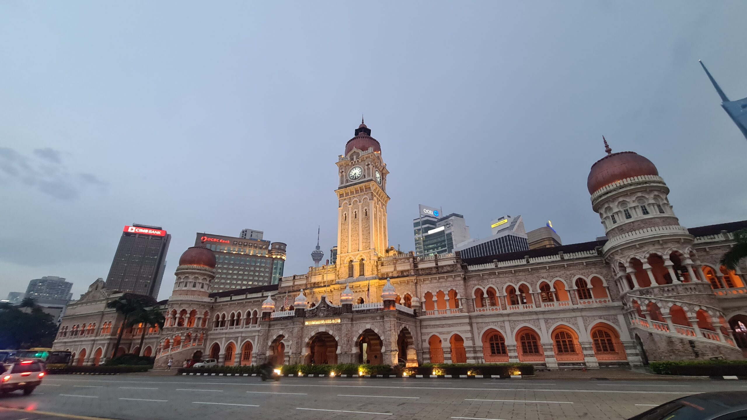 Walking Guide to Dataran Merdeka Landmarks: KL Historic Tour